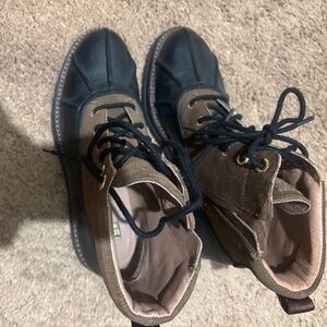 Black and brown boots - size 8.5 never worn